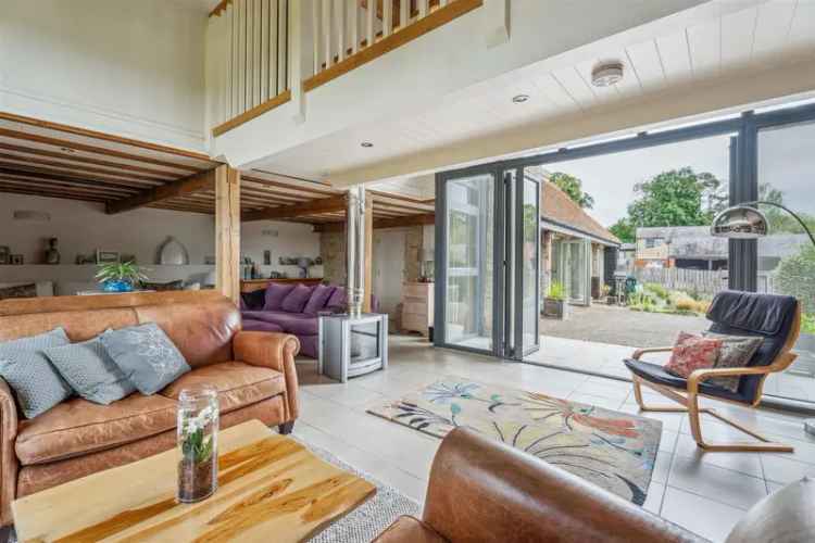 5 Bedroom Barn Conversion Lower Weald Calverton