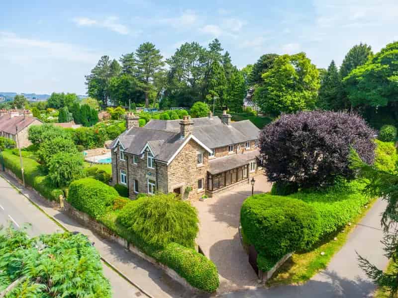 6 Bedroom Detached House Farnah Green Belper