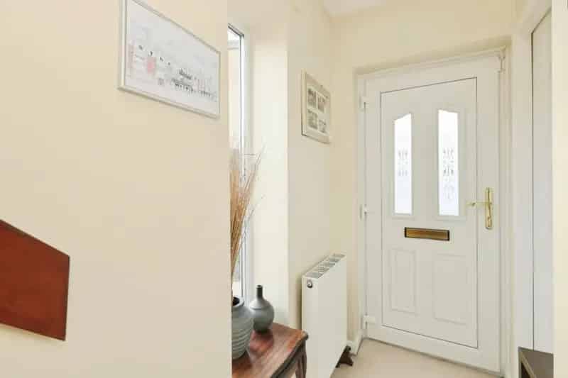 2 Bed Semi-Detached House for Sale