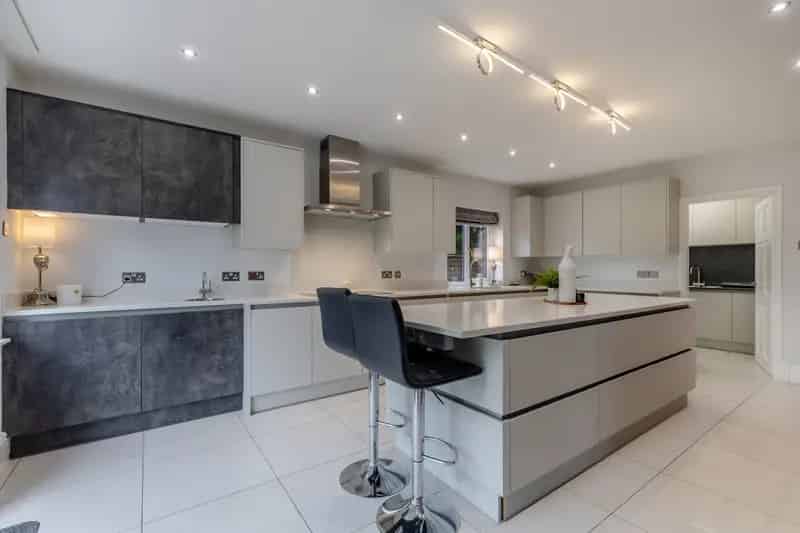 5 Bedroom Detached House for Sale Stone Staffordshire