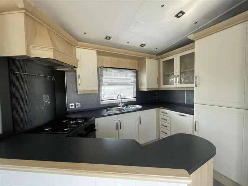 2 Bed Park Home for Sale Upton upon Severn