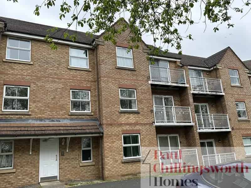 2 Bedroom Flat for Sale