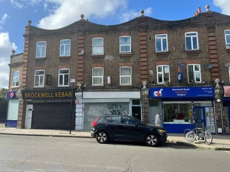 Commercial Unit & 5-Bedroom Flat Near Brockwell Park
