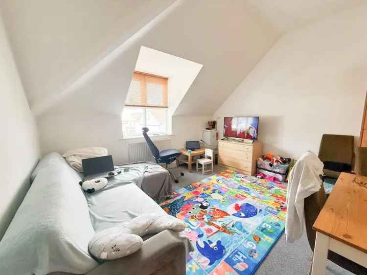 2 Bedroom Flat near Bournemouth Town Centre