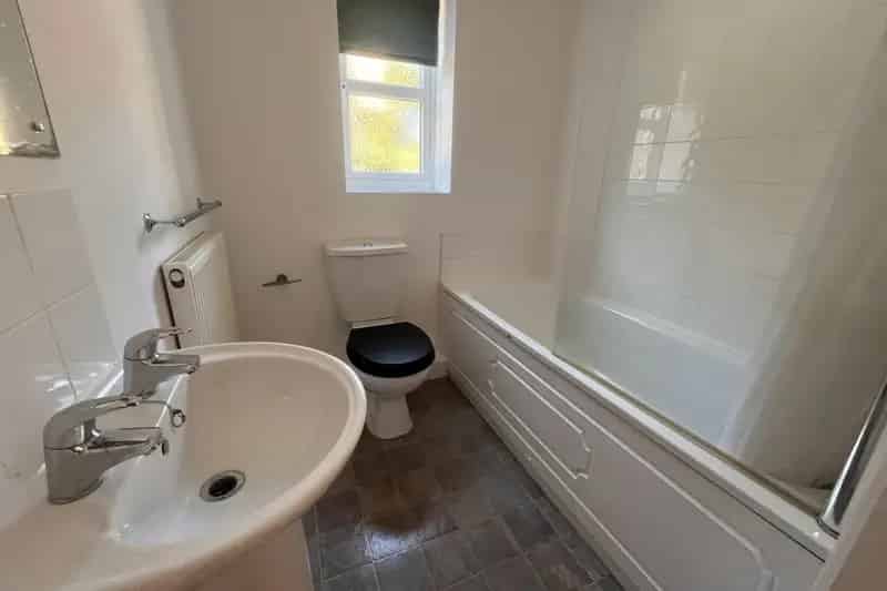 Modern 2-Bedroom Flat in March Town Center