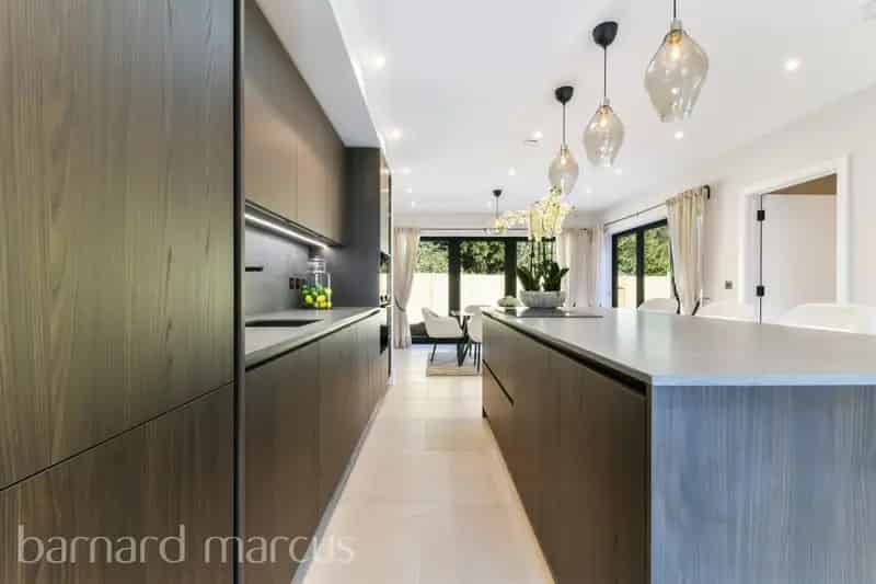 Four Bedroom Detached Family Home with Landscaped Garden