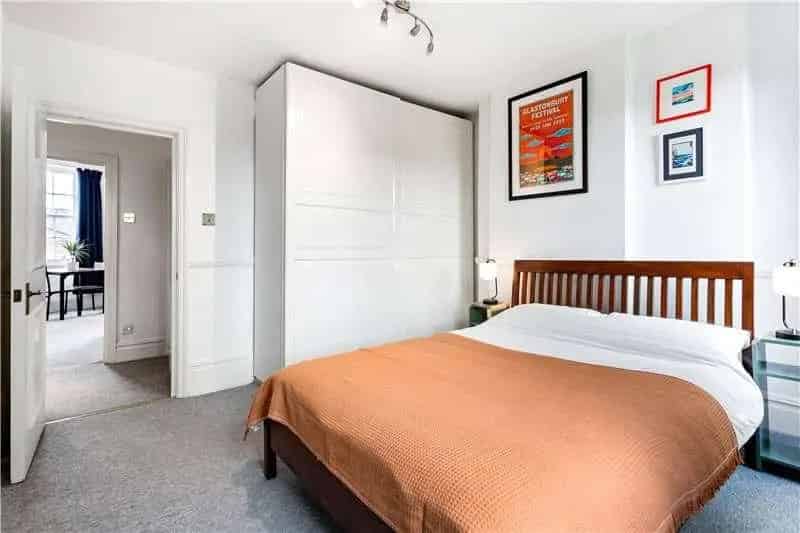 1 bed flat for sale
