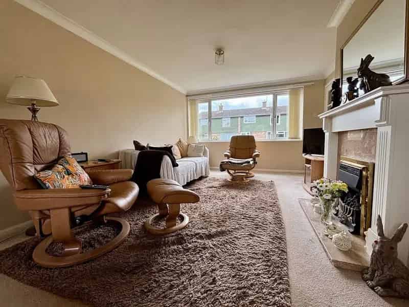 3 Bedroom Mid Terrace House for Sale Evesham Worcestershire