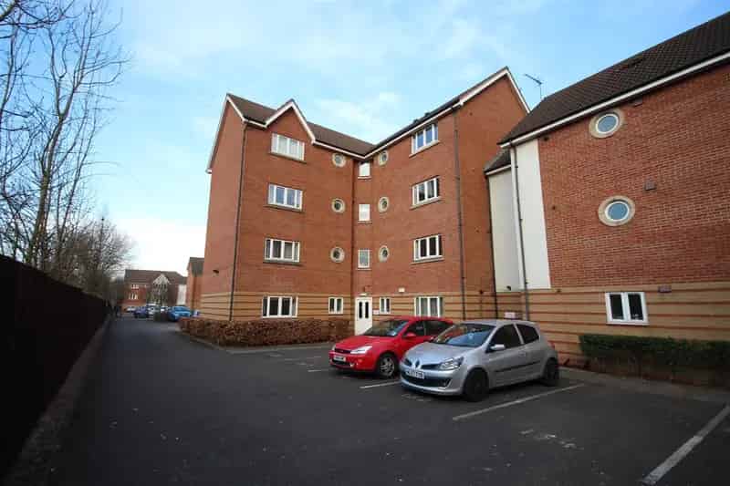 2 Bedroom Apartment House to Rent - Available Mid August