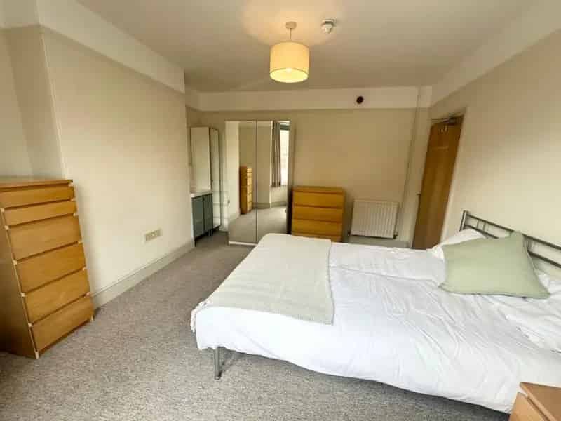 1 Bedroom House of Multiple Occupation To Rent
