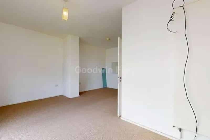 2 Bed Penthouse Apartment for Sale in Altrincham