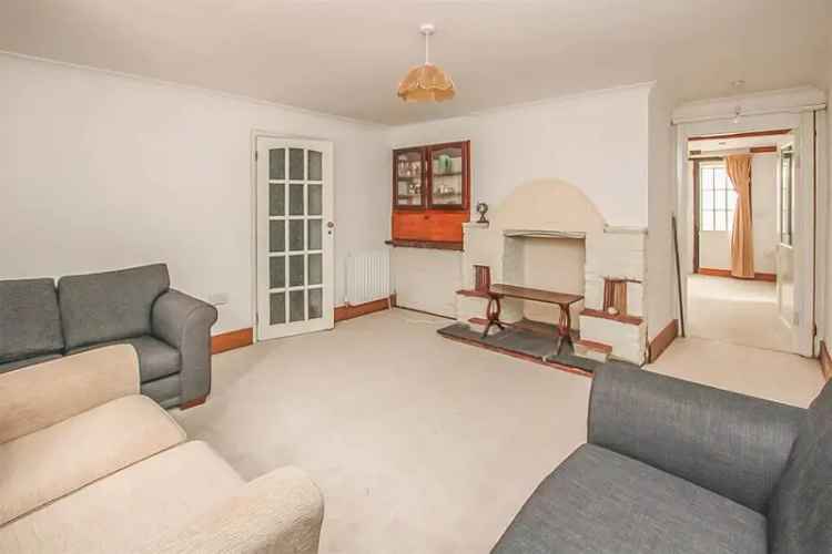 4 Bedroom Detached House for Sale in Brentwood