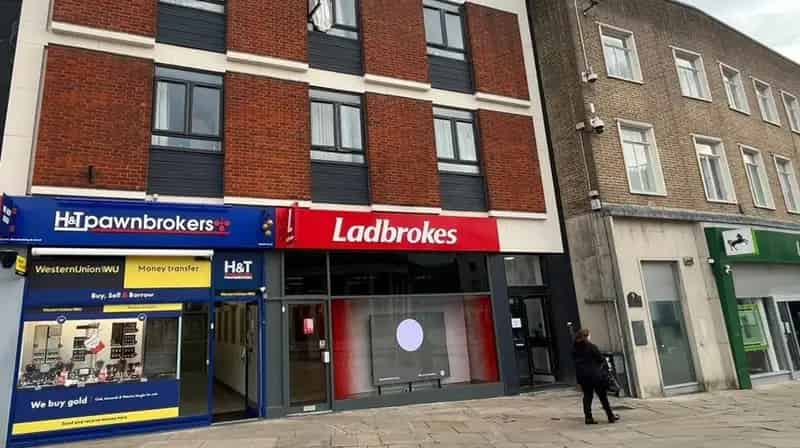 Ladbrokes Retail Shop Investment Bridgwater 7.66% Yield