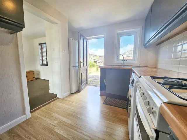 2 Bedroom Semi-Detached House for Sale in Thurso