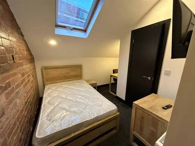 1 Bedroom House Share to Rent in Coventry Warwickshire