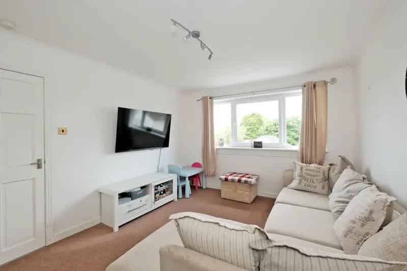 2 Bed Upper Flat in Ellon - Ideal First Time Buyer Home