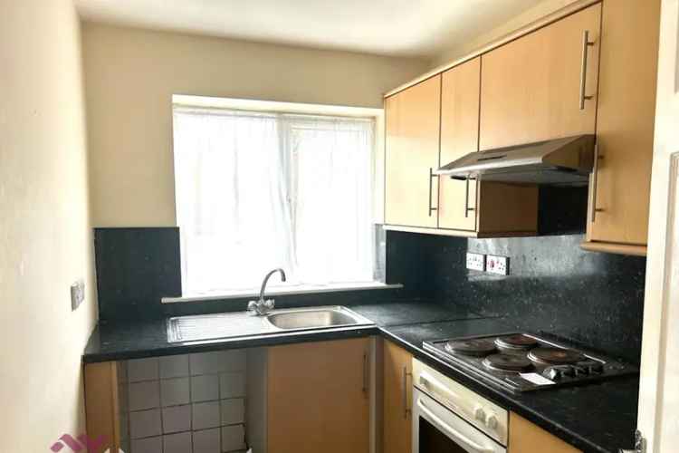 Ground Floor Apartment Near Kew Retail Park Southport Hospital