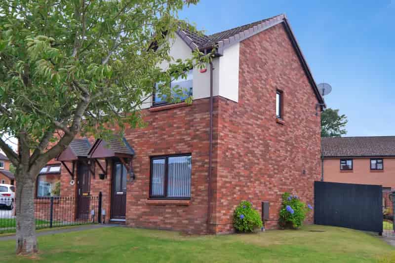 3 Bed Semi Detached House with South Facing Garden Near Aberdeen