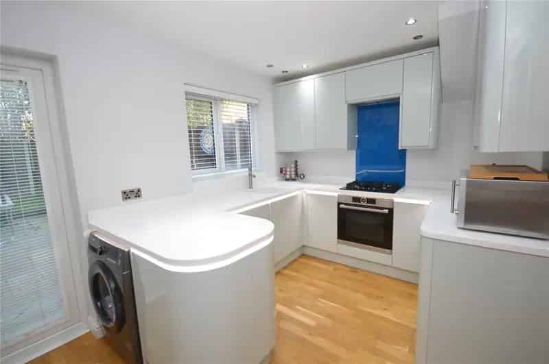 Three Bedroom Semi Detached House Near M62 and M1 Motorways