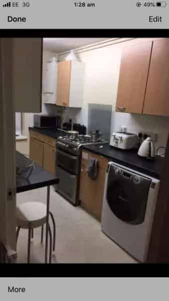 1 Bedroom Flat with Office Separate Balcony and Secure Location