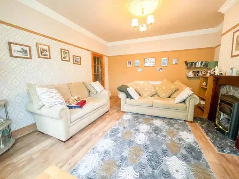 3 Bedroom Terraced House for Sale in Bristol