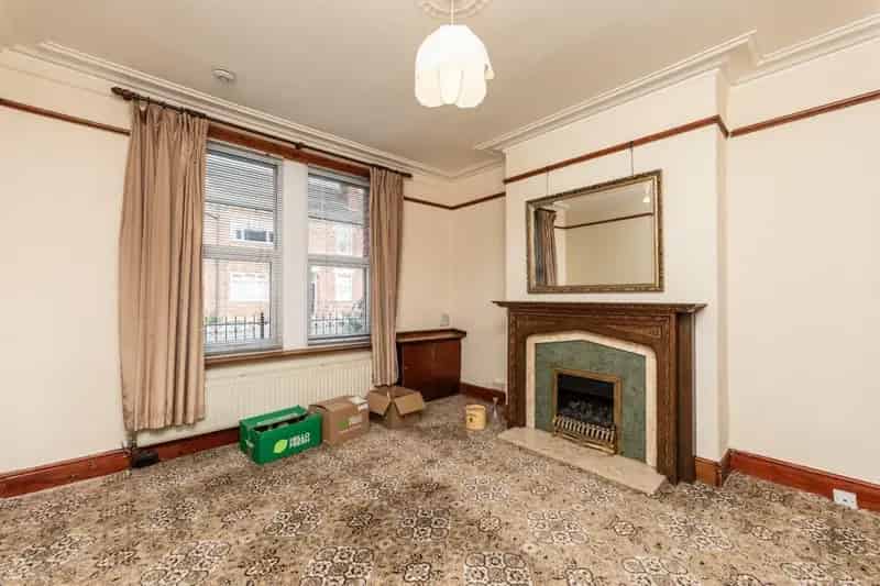 3 Bedroom House for Sale in Castleford