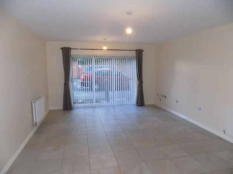 1 Bedroom Apartment Zero Deposit Parking Gated Development