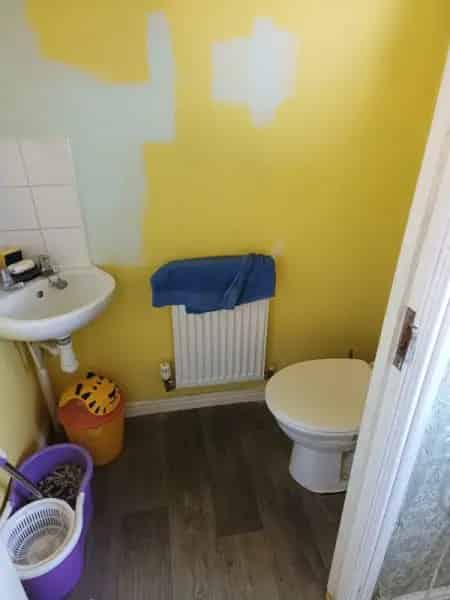2 Bed House with Garden Parking and 2 Toilets