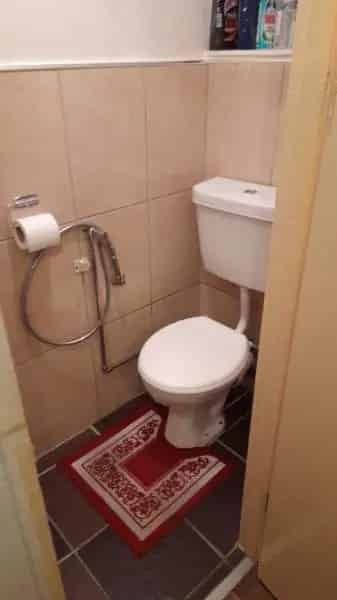 One Double and One Single Bedroom Flat 1st Floor