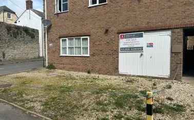 Garage and Parking Space for Sale on Folly Mill Lane