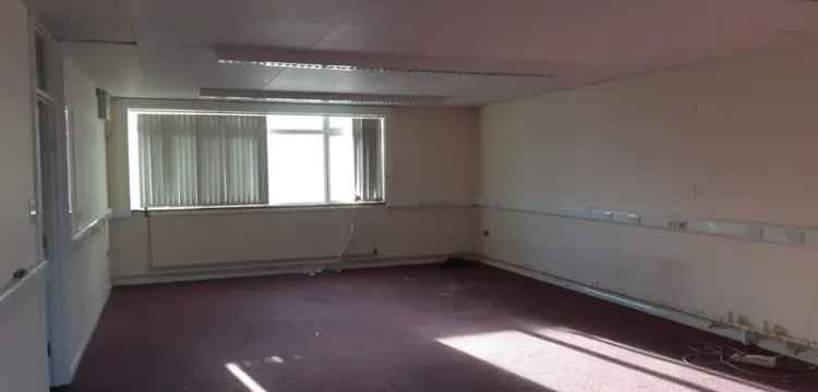 Office Building and Workshop 11635 sq ft