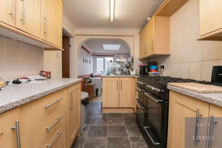 4 Bedroom Terraced House for Sale