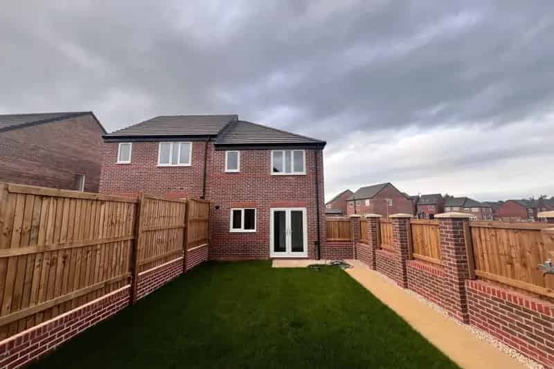 3 Bedroom House for Rent Zero Deposit Available