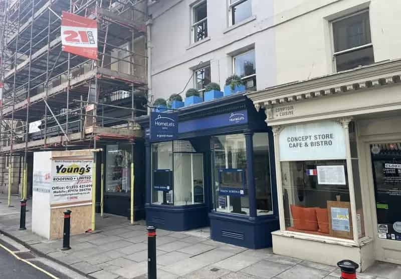 Grade II Listed Shop on George Street
