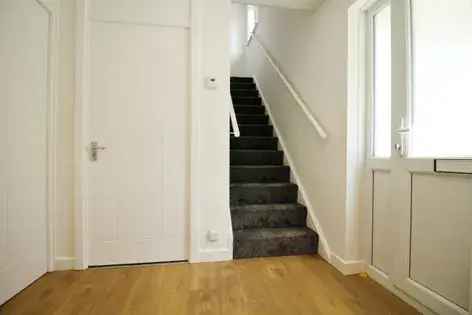 4 Bedroom House Poplar Canary Wharf E14