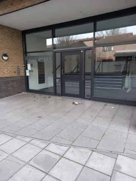 2 or 3 Bedroom Apartment near Lewisham - Family Home