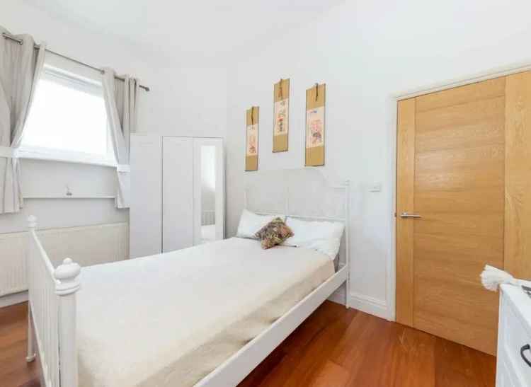 Flat For Sale , Sherriff Road, London, England