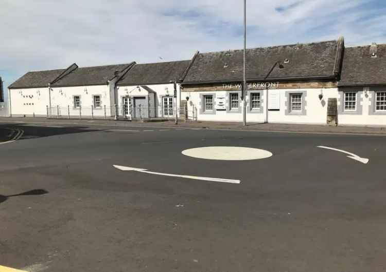 River Ayr Cafe Restaurant Unit with Parking