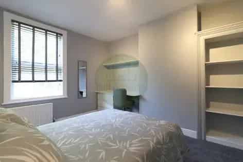 4 Bedroom House Near Leeds University