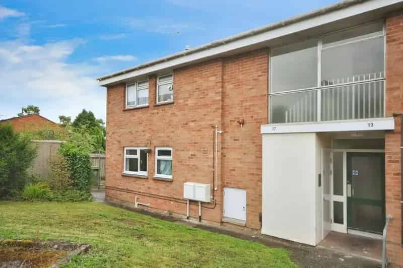 1 Bedroom Flat to Rent Near RD&E Hospital
