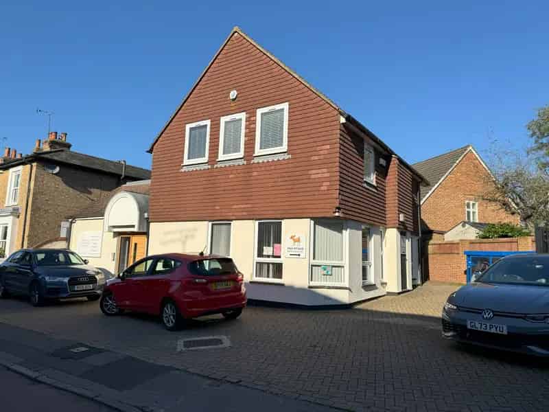 Sevenoaks Commercial Building - Childrens Day Nursery & Offices - Residential Conversion Potential