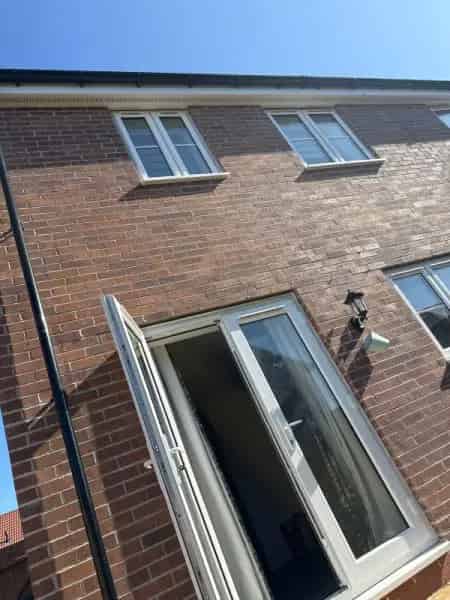 3 Bedroom New Build House with Ensuite and Downstairs Toilet