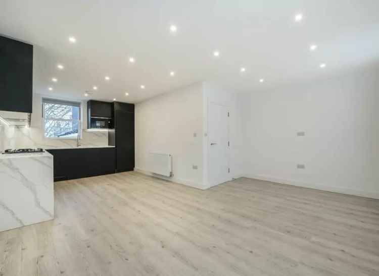 3 Bed Victorian Flat East Dulwich Refurbished German Kitchen