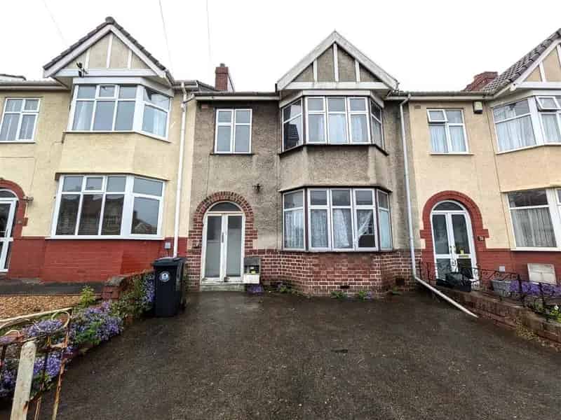 3 Bedroom Terraced House for Sale