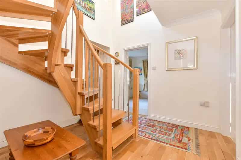 4 Bedroom Chalet for Sale in Bonchurch