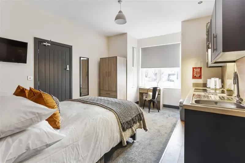 1 Bedroom House Share to Rent