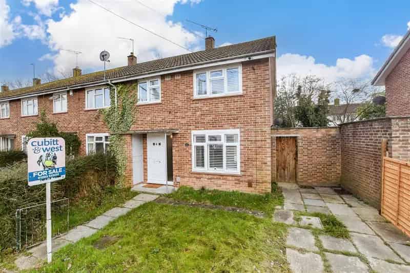 3 Bedroom End Terrace House For Sale - Newly Renovated