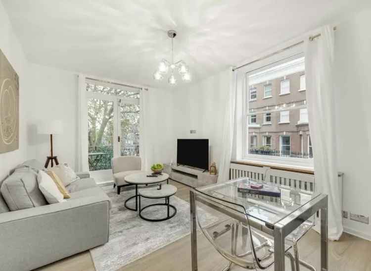 Refurbished 2-Bed 2-Bath Flat with Balcony in Tedworth Square