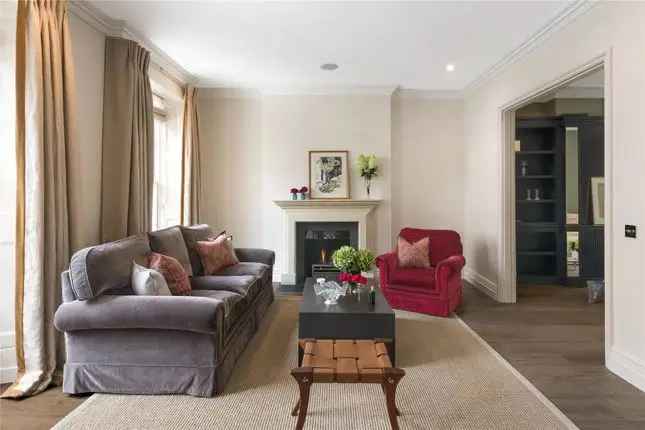 5 Bedroom Terraced House for Sale in Belgravia London