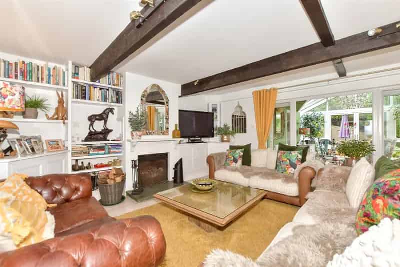 3 Bedroom Semi Detached House For Sale Monkton